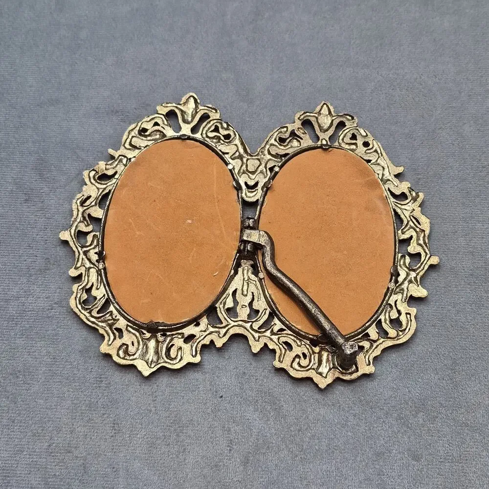 Vintage Ornate Standing Double Oval Victorian Picture Frame with Easel Back